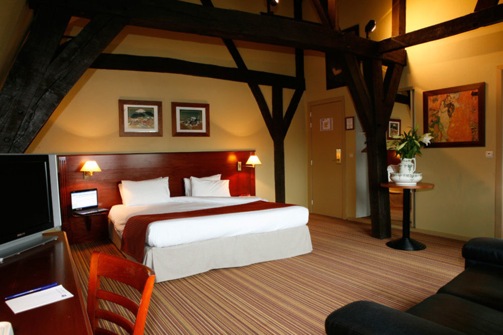 Cour St Georges Hotel Гент Стая снимка